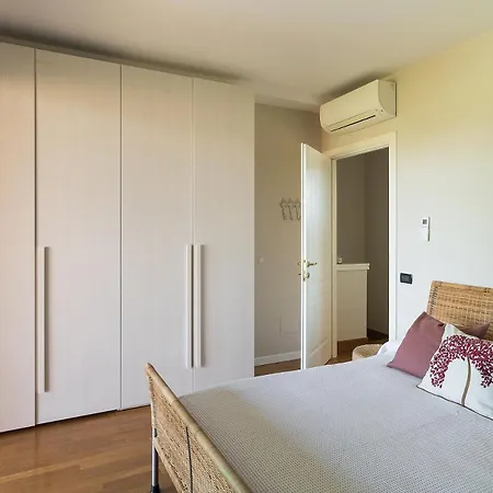 Apartment I Giardini Di By Garda